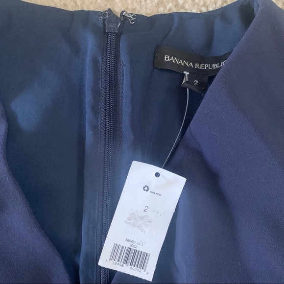 Banana Republic | Flutter Sleeves Navy Dress - Picture 4 of 7
